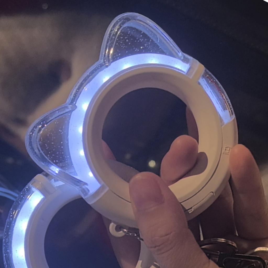 LED Small Lightstick Keychain Charm for Music Concerts Colorful Lamp Bulb Pendant Fan Support Accessory Gatherings