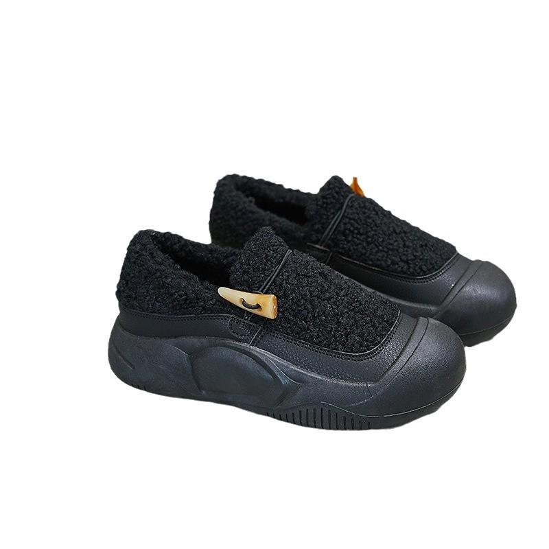 Shoes 2025 Winter Velvet New Student Height Increase Sports Board Shoes To Keep Warm and Casual
