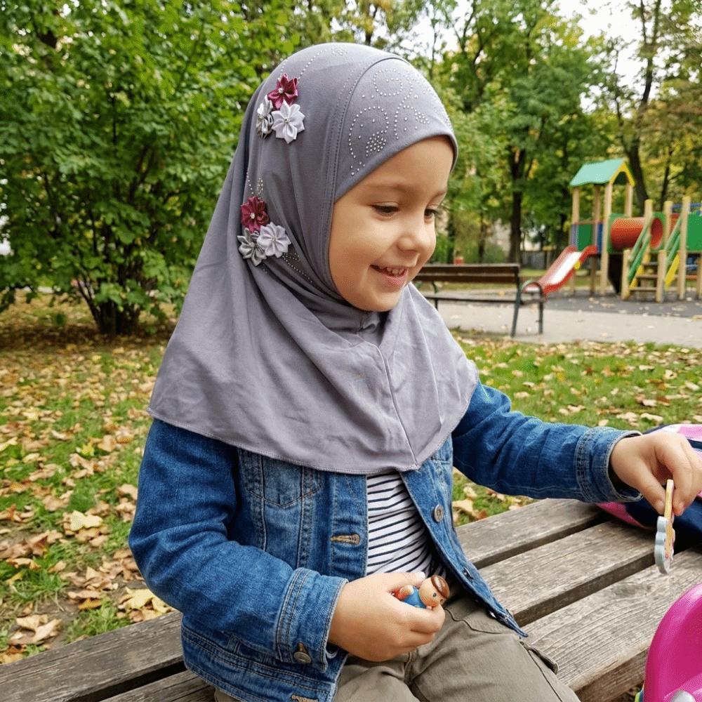 Jersey Material Girls Hijab Flower Design Islamic Headscarf Head Wrap Kids Hijab Daily Use
