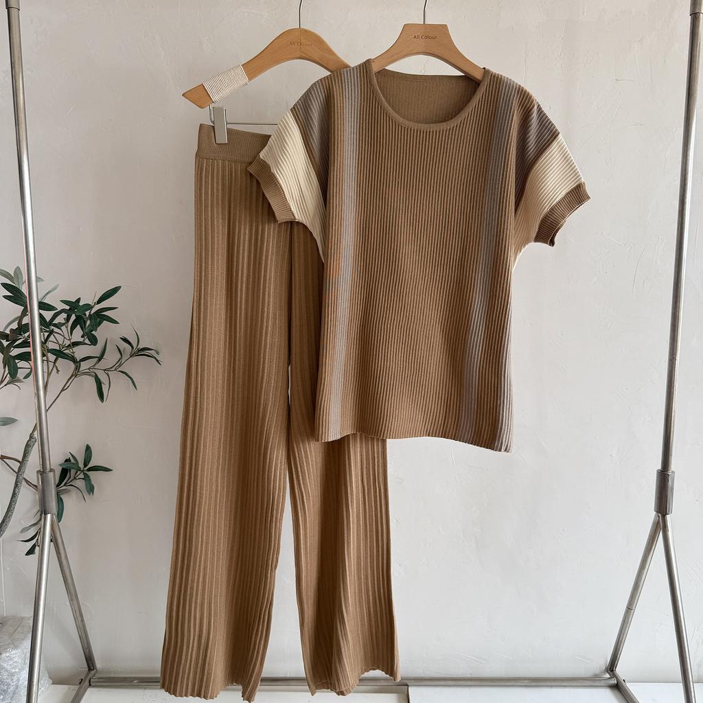 2025 New Pleated Color Matching Loose Fashion Casual T-shirt Long Wide Leg Pants Knitted Suit