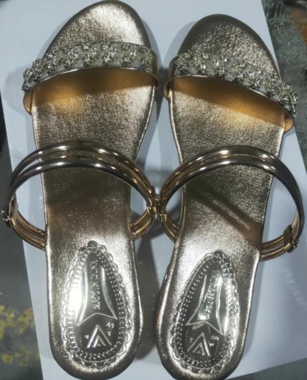 

Comemore 2024 Fashion Elegant Non-Slip Crystal Ladies Slippers Low Heels Elegant Woman Shoes Cheap Sandals Summer Free Shipping 43 шампанського