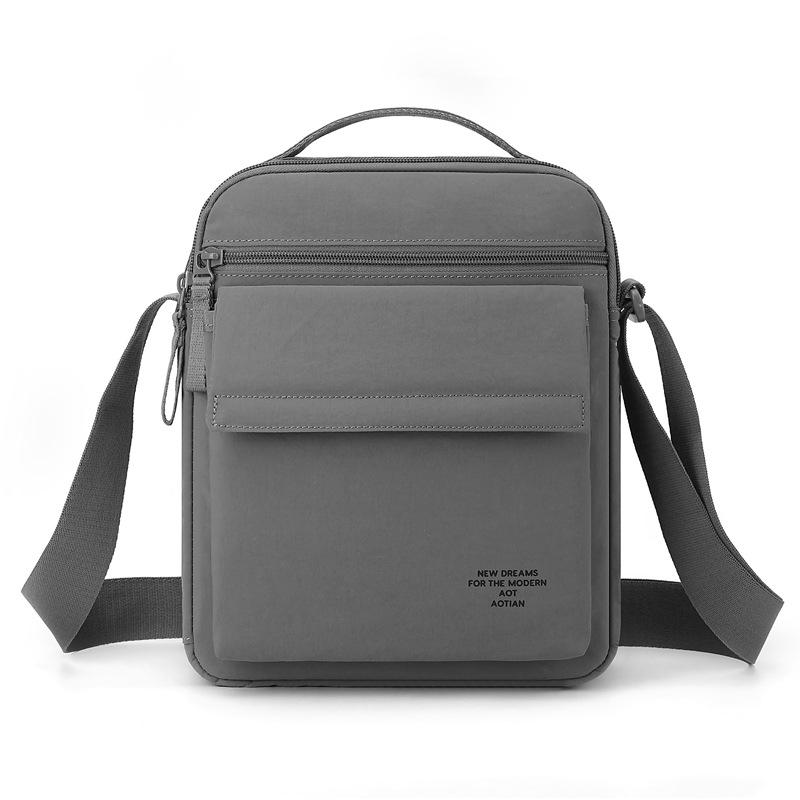 Men's Crossbody Bag Tote Bag Outdoor Multi-compartment Shoulder Bag