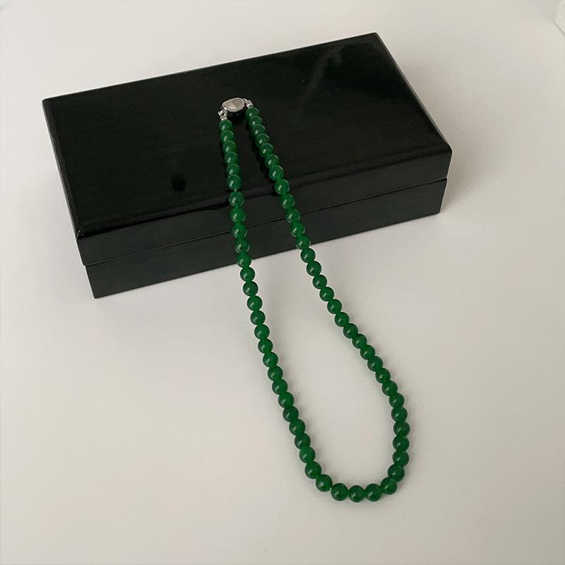 New Chinese style green agate beaded necklace female fresh and white temperament simple personality versatile neck chain collarbone chain
