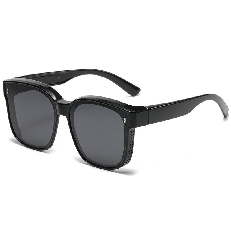 Polarized Clip-on Sunglasses: Stylish TR Design Myopia Glasses for Driving