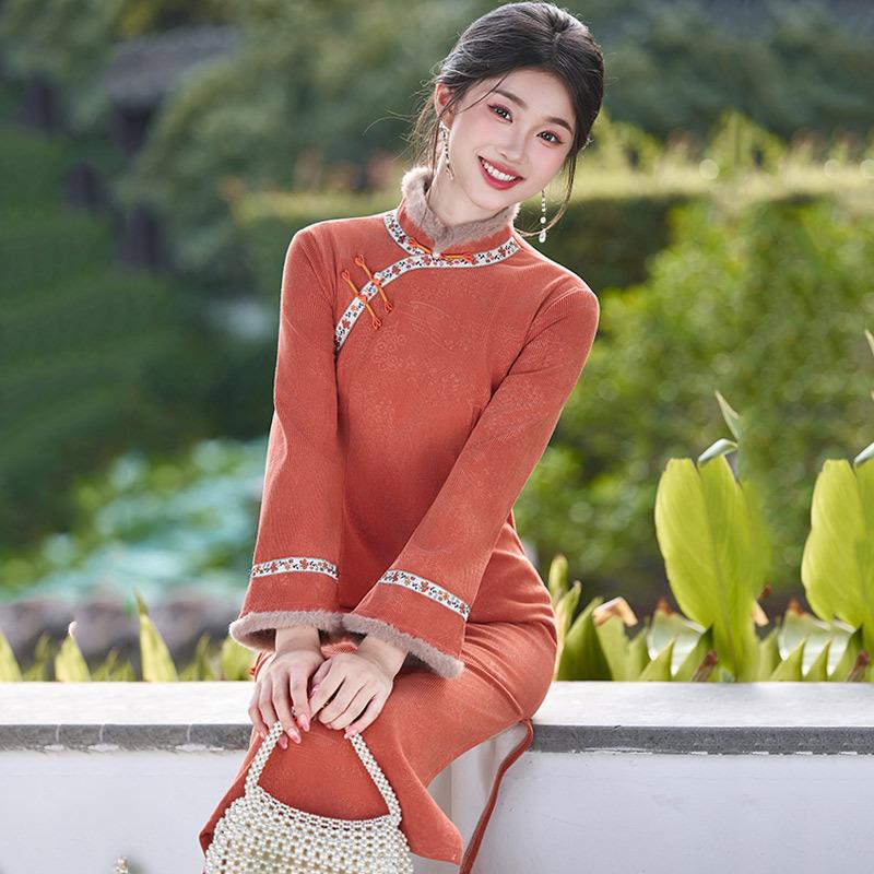 Orange Velvet Winter Clothing National Style New Chinese Long-sleeved Improved Cheongsam Winter Thick Women's Retro New Year's Clothing