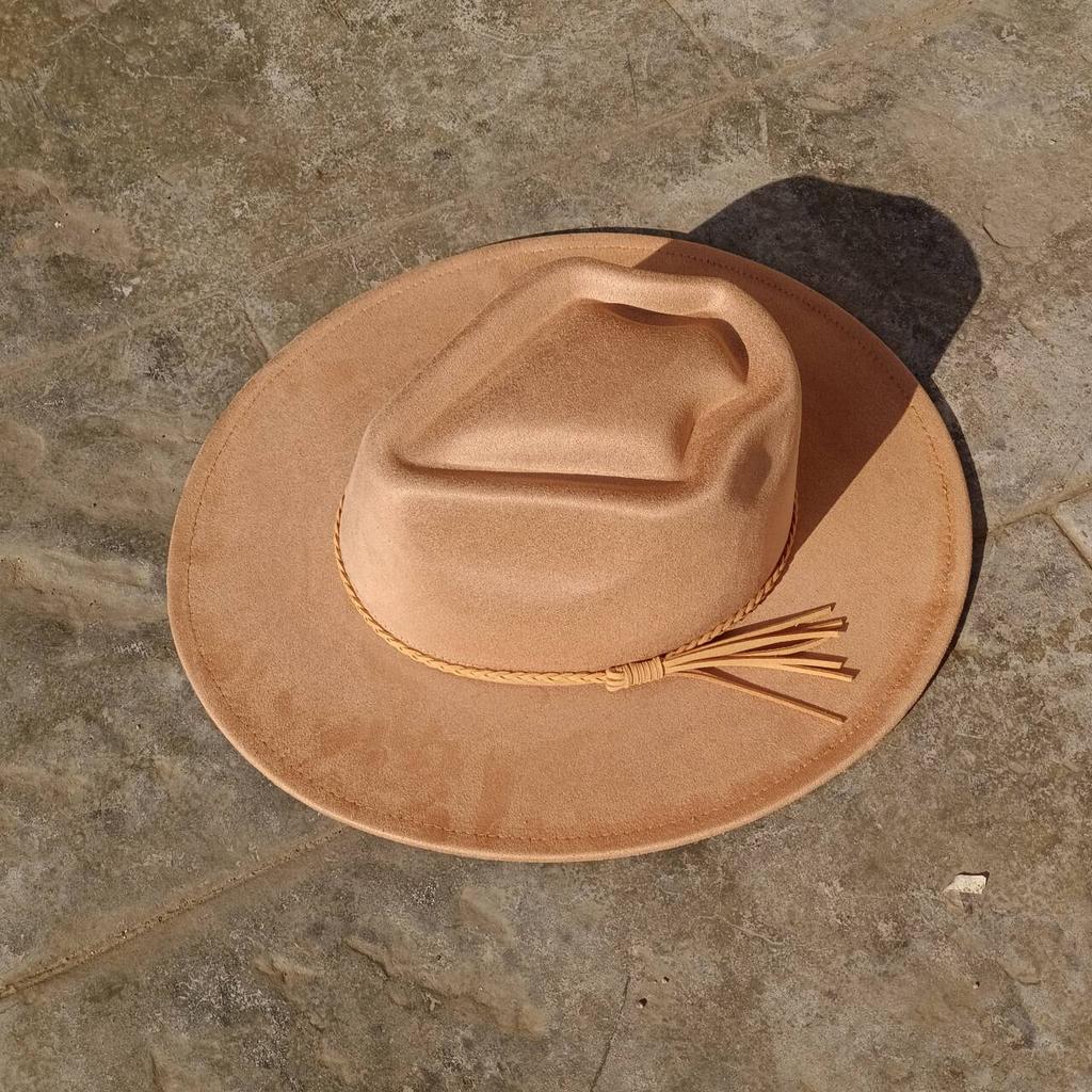 Vegan Suede Arrow-shaped Cap Women's Hat with Variousaccessoriesmen'sfedora Distressed Suede Hat Bohemianstylehat Men'sstraw Hat
