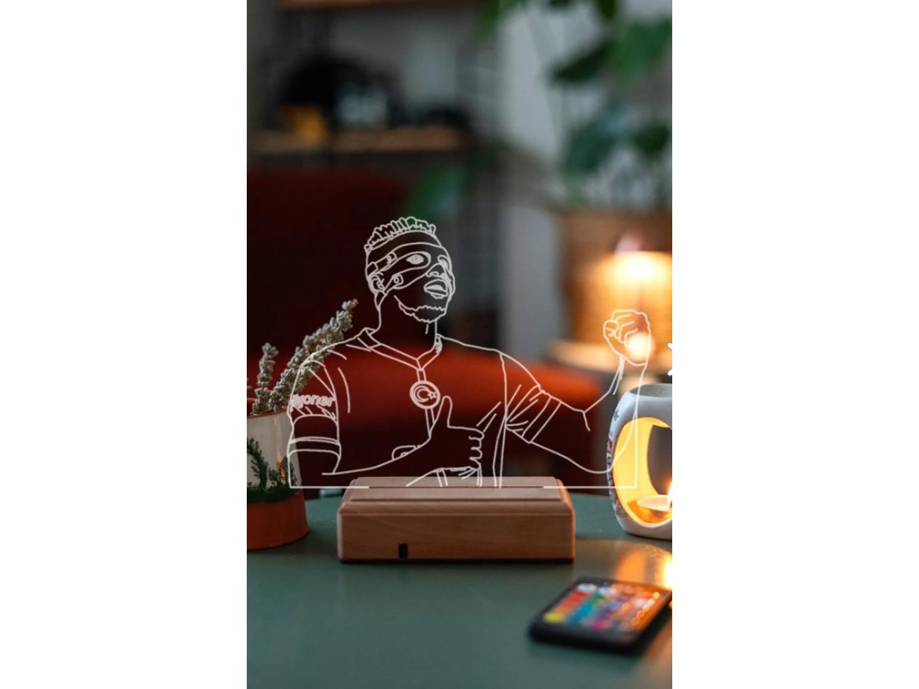

Victor Osimhen Hediyelik 16 Renkli Kumandalı Led Lamba