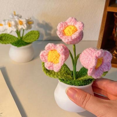 Fleurs Crochetées à la Main Plante Muguet Fait Main Tournesol en Pot Crocheté Faux Myosotis pour Décoration de Bureau à Domicile