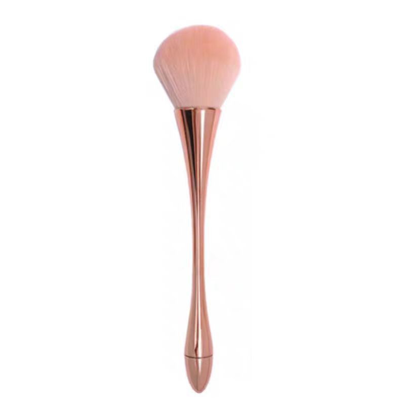 

Luxurious nail brushes, new makeup brushes, blush brushes, nail brushes, dust brushes, and loose brushes