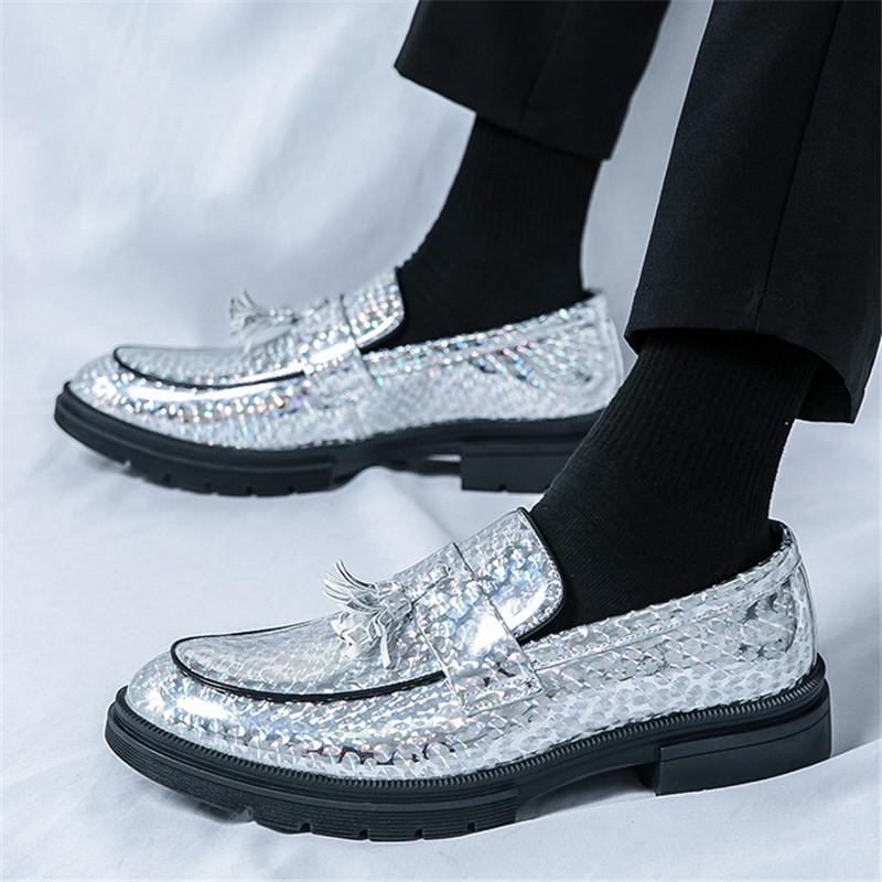 Fashion Trend New Luxury Men Tassel Loafter Male Black Silver Height Increasing Leather Shoes Tenis Masculino Zapatos Hombre