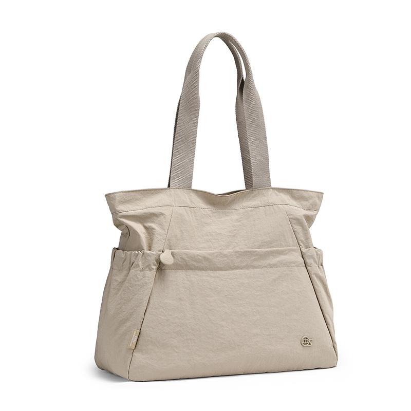 Large Capacity Nylon Tote Bag for Women, Lightweight Waterproof Shoulder Handbag with Multiple Pockets for Travel and Daily Commute