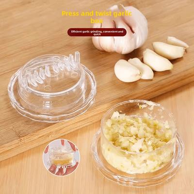 Plastic Creative Garlic Puree Maker, Kitchen Small Tool, Multi-functional Garlic Press, Garlic Paste Maker, Convenient Household Garlic Puree Maker