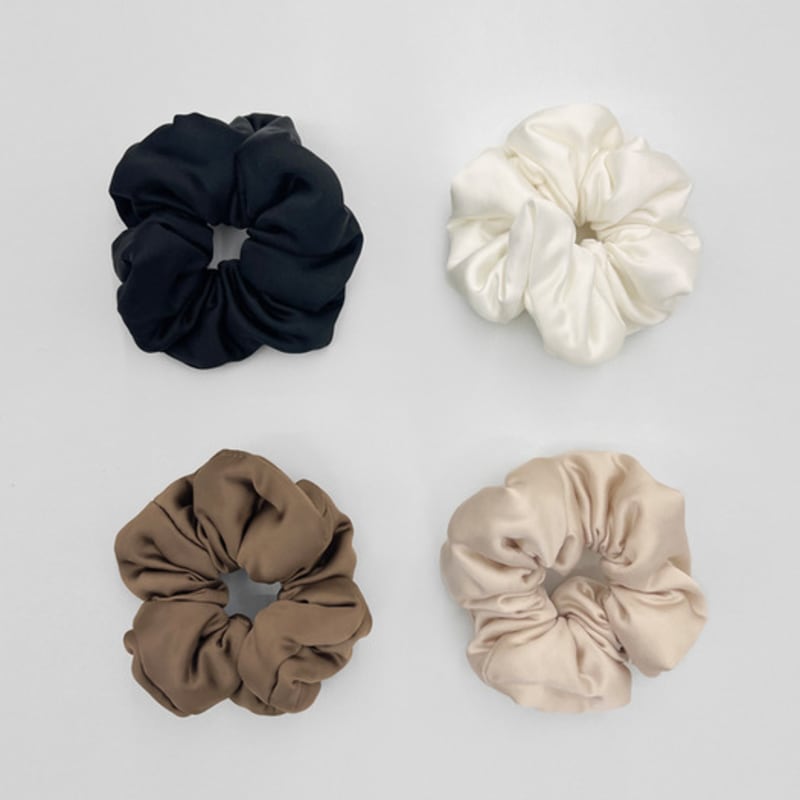 FANTASTIC PLANET Soft Satin Scrunchie (4colors)