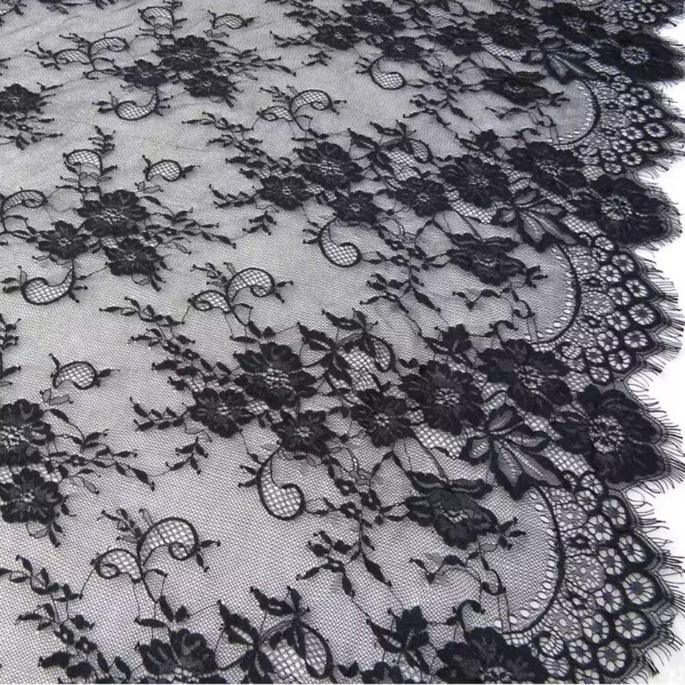 Weißer Wimpernspitzenstoff Schwarze Wimpernborte Nähspitzenstoff Blumenspitze Brautkleid nähen