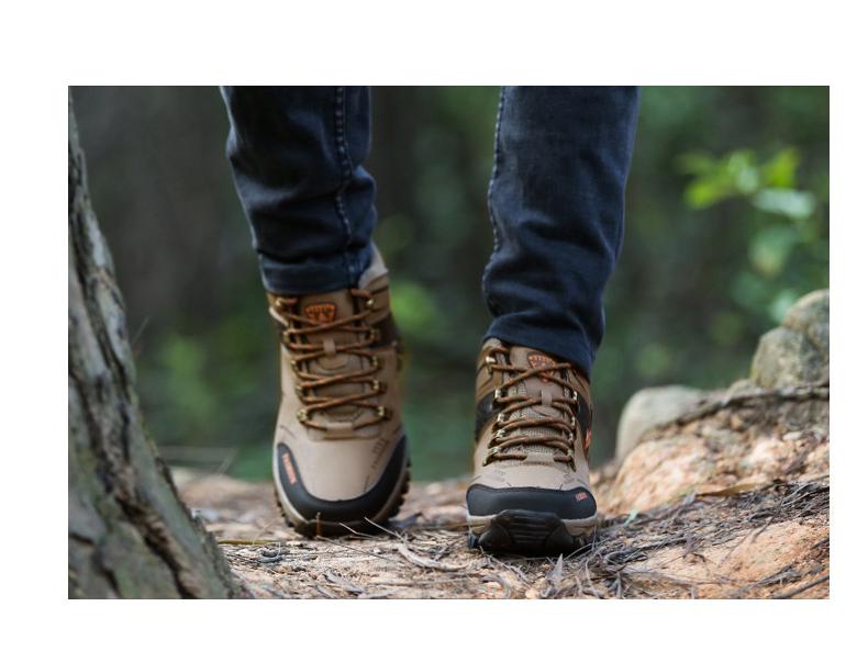 Men's Plus Velvet High-Top Hiking Shoes, Size 46-47 – Non-Slip, Wear-Resistant for Autumn/Winter Outdoor Adventures