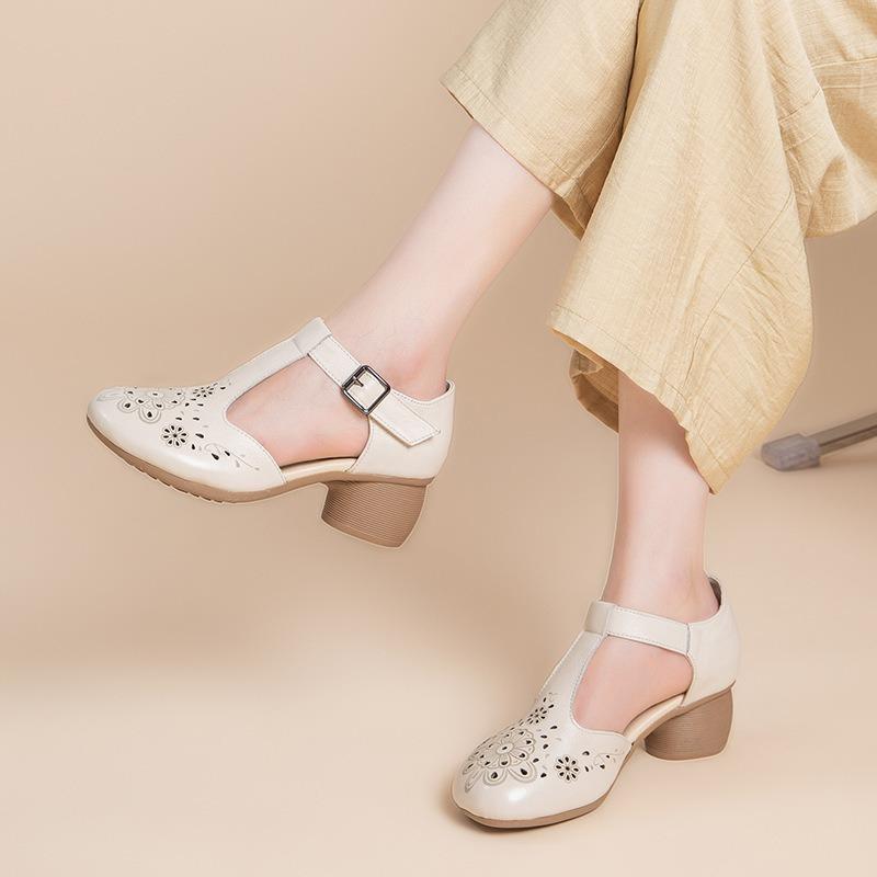 Mom Baotou hollow sandals summer new leather soft sole lightweight non-slip hollow women's sandals