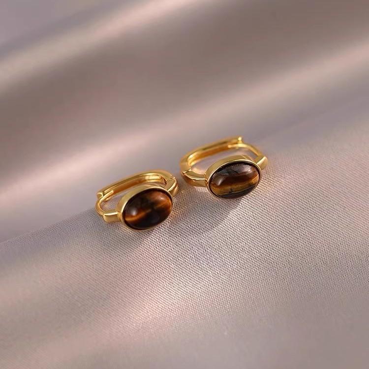 Popular Maillard Retro Coffee Earrings Women's Hong Kong Style Temperament High-end Earrings Internet Celebrity Same Ear Jewelry