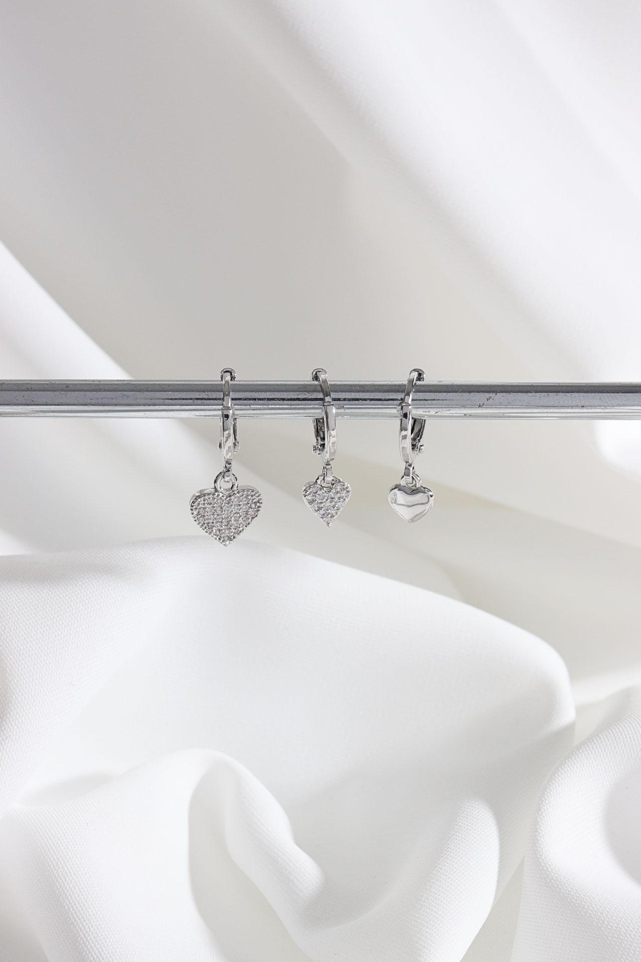 

Серьги-кольца Vip Collection из трех частей серебряного цвета в форме сердца