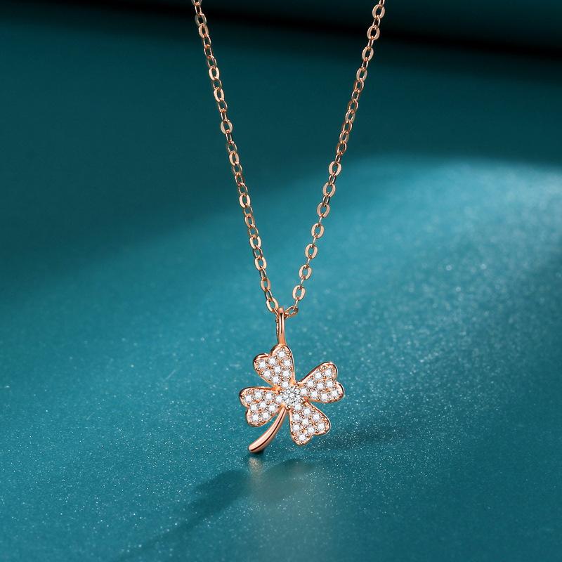 

Четырехлистный клевер корейская мода простое нишевое ожерелье женские украшения цветочный крест кулон аксессуары