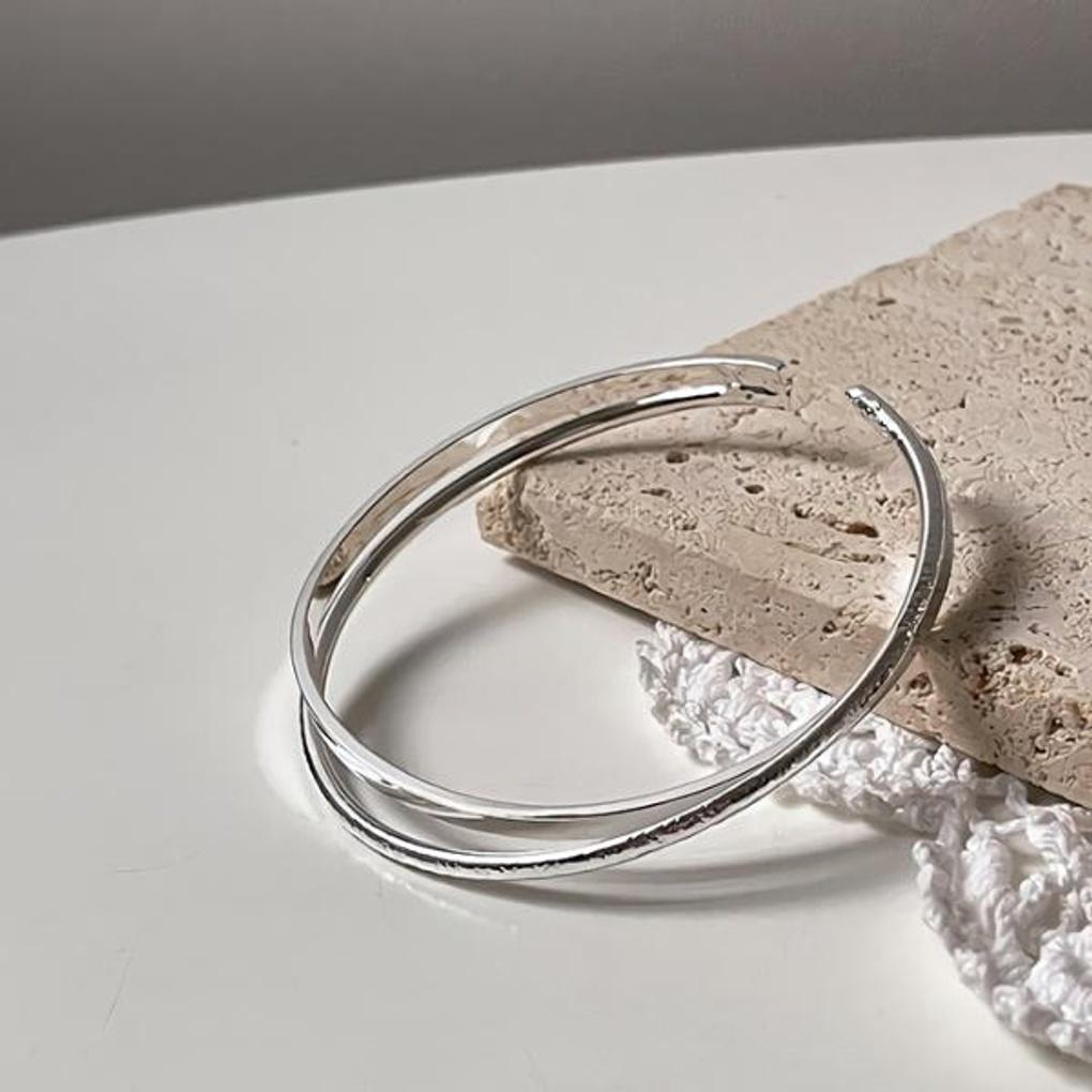 Women's Shine Pearl Plain Motion Layered Bracelet