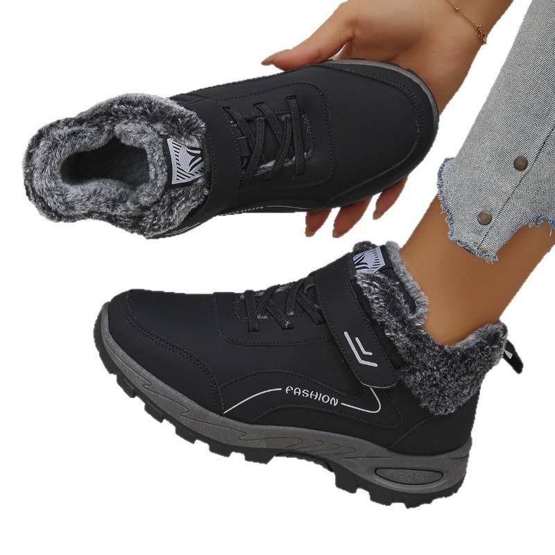 New Winter Cotton Shoes Women's Thickened Long-haired Piled Warm Women's Snow Boots Cold-resistant Outdoor Large-size Women's Shoes