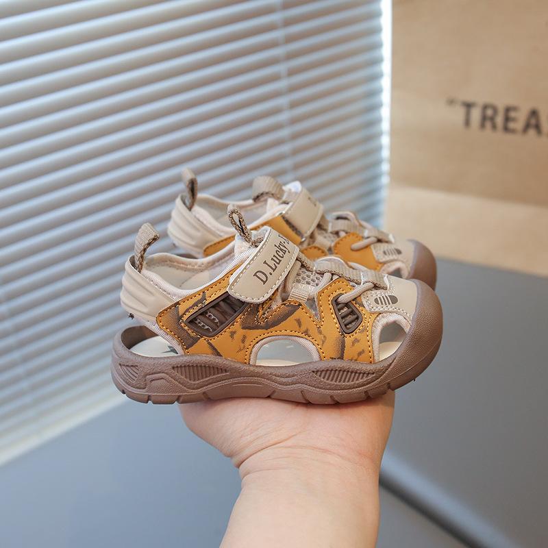 

New Infant Toddler Sandals Girls Baotou Sandals Soft Sole Boys Beach Sandals Size 21-25 5 pairs starting хакі