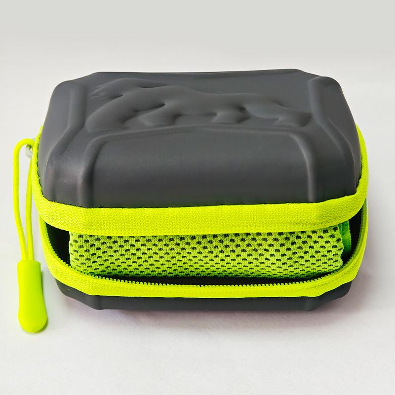 Chladicí ručník EVA - Rychleschnoucí, studený na dotek pro sport & akce