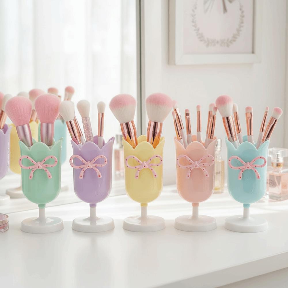 Tulips Shape Tulips Shape Pen Holder Cute Design Makeup Brush Holder Storage Bucket  Desktop