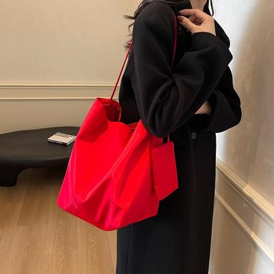 Minimalist Lazy Wind Tote Shoulder Bag Women'S Large Capacity Underarm Bag Student Class Bucket Bag Retro Shopping Bag