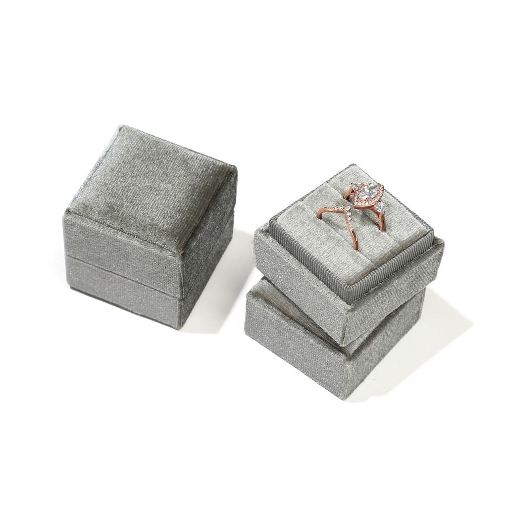 Velvet Vintage Ring & Earring Box with Lid - High-Grade Feel, Single/Double Ring Slots