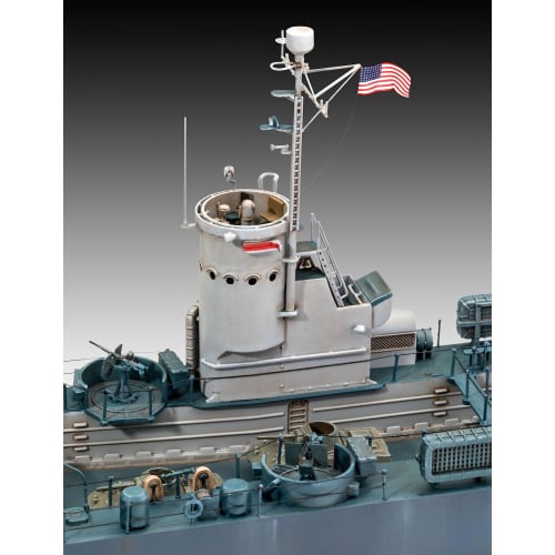German Revell 1/144 Scale US Navy Medium Landing Ship LSM (Bofors 40mm Cannon) Plastic Model Kit 05169