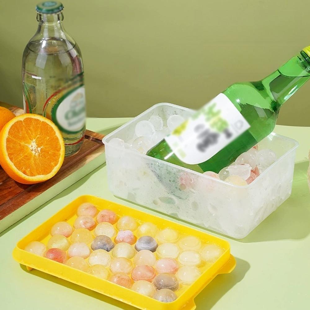 Plastic Ice Cube Mold Large-capacity 3D Round Ice Cube Tray With Lid Ice Ball Creative Homemade  Ice Ball Box Ice Cream Machine