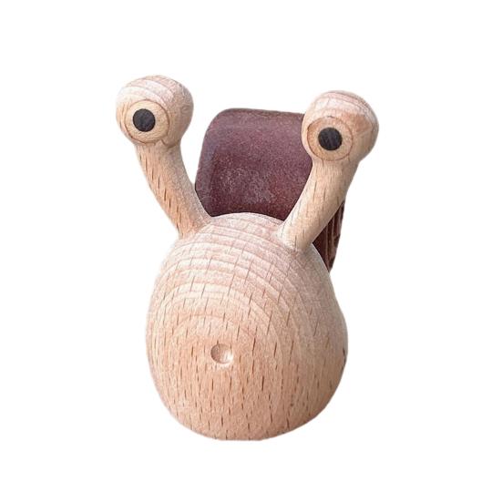 Wooden Snail Figurine Hand-Carved Desktop Ornament Natural Solid Wood Cute Snail Sculpture Stress Relief