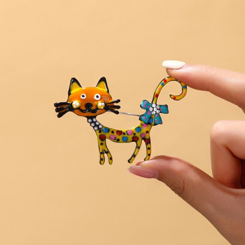 Rhinestone Vintage Enamel Brooch Retro Corsage Ornament Exquisite Dripping Oil Cat Brooch  for Gift