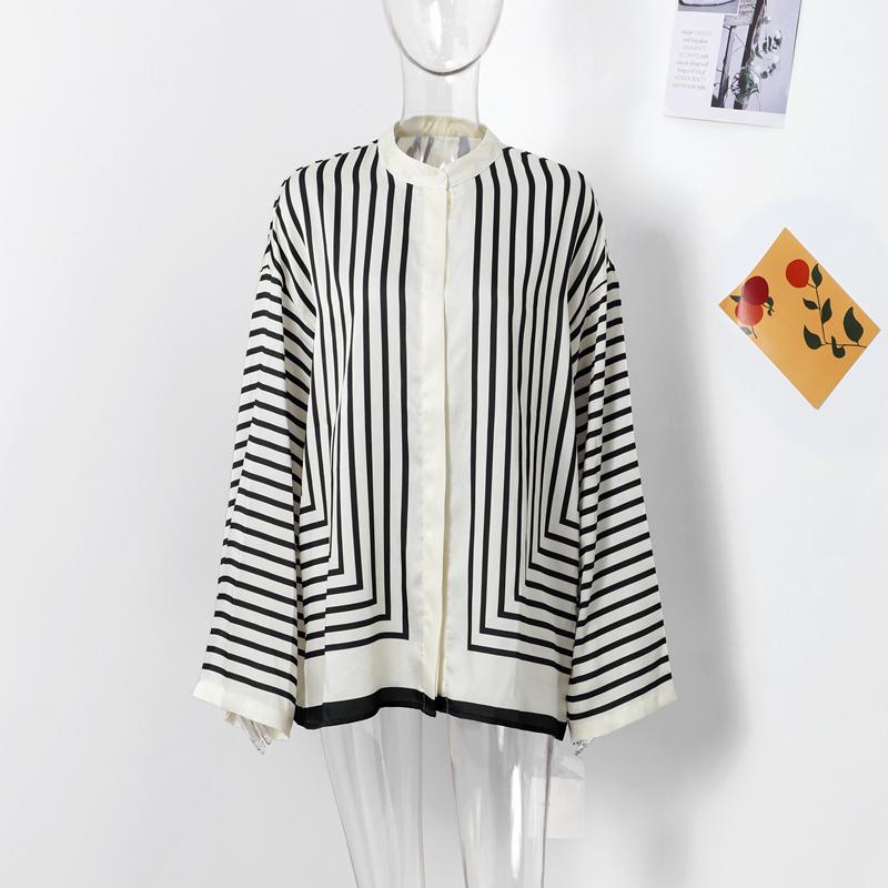 Loose Striped Women's Shirts Split Cuff Casual Blouses Elegant Women Smooth Shirt Fashion Vintage Chic O-neck Female Blouse Top