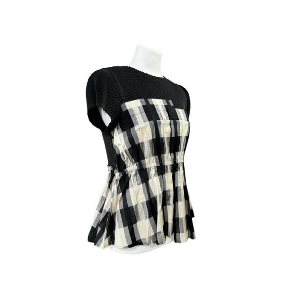 Specchio Two Line Unbalanced Cap Sleeve Tee 452 185