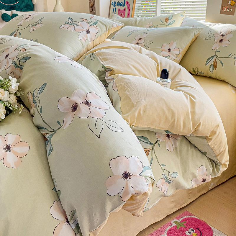 Bedding Four-piece Set Printed Skin-friendly Water Wash Sheets Quilt Cover Pillowcase Set