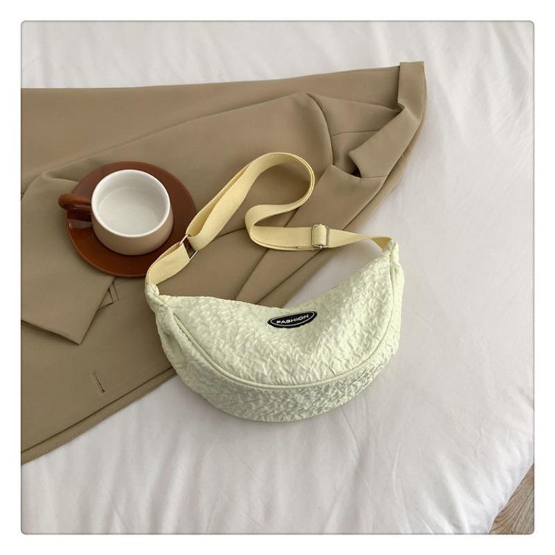 New cute shoulder bag versatile dumpling bag small fresh messenger bag bag candy color niche women's bag