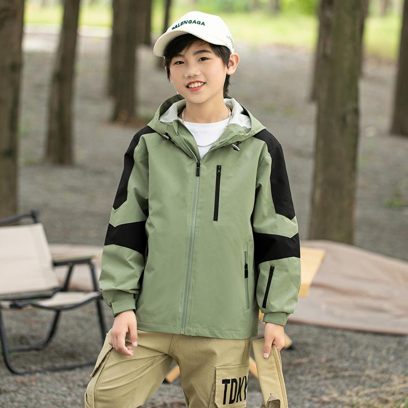 Kinder 2024 3-in-1 Winddichte Wasserdichte Jacke: Jungen- & Mädchen- Abnehmbare Herbst/Winter-Oberbekleidung