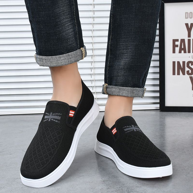 Old Beijing Cloth Shoes for Men, Breathable Fly Woven Men's Shoes, Soft Soled Anti Slip Driving Shoes, One Foot Lazy Shoes