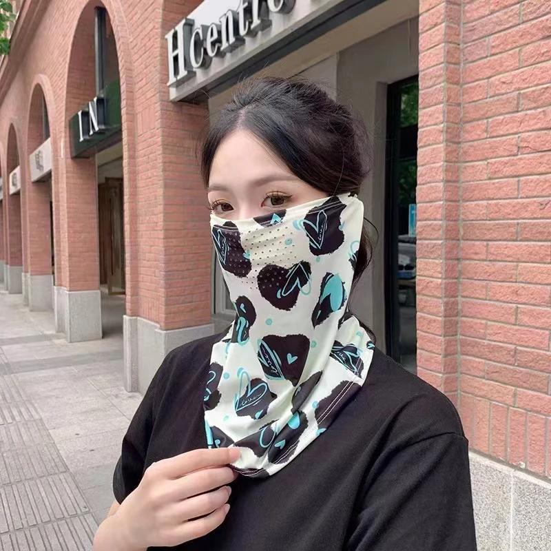 Ice Silk Fishing Cycling Bandana Women Face Cover Half Mask Hang-Ear Neck Cool Tube Scarf Sport Running Hiking Hunting