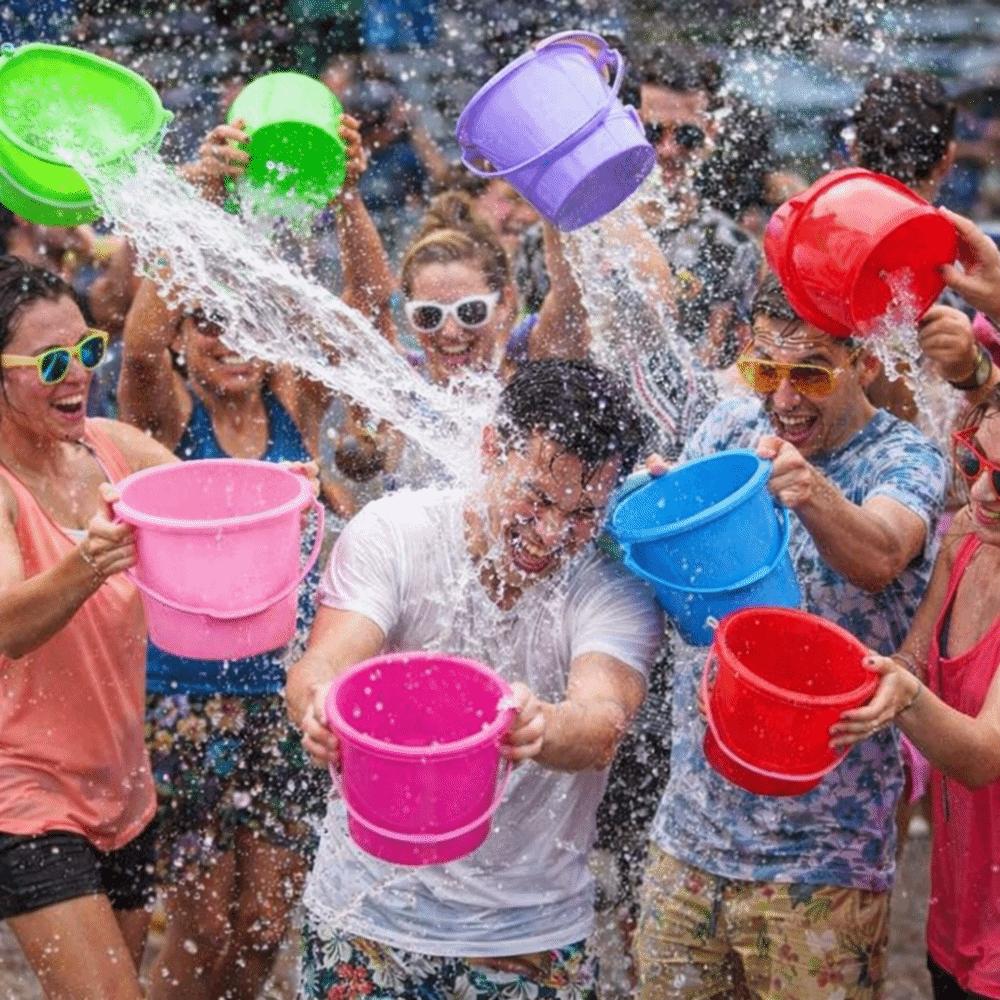 6 Pcs with Handle Water-Splashing Festival Buckets Sand Pails  Water-Splashing Festival