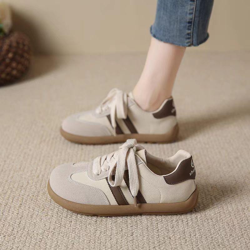 Women's shoes 2025 casual versatile non-slip not tired feet soft sole retro little white shoes Korean version of German training shoes comfortable and
