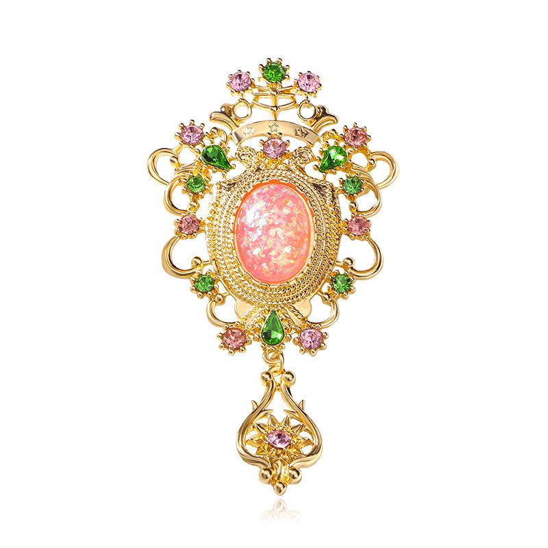 Luxurious retro style design, gemstone brooch, men s and women s coat Baroque brooch, pendant with antique style chest flower