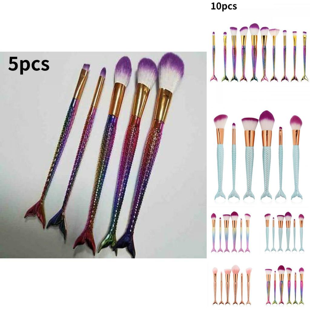 Wunderschönes Meerjungfrauen-Make-up-Pinselset mit Nylonborsten für makellosen Auftrag und stilvolles Design