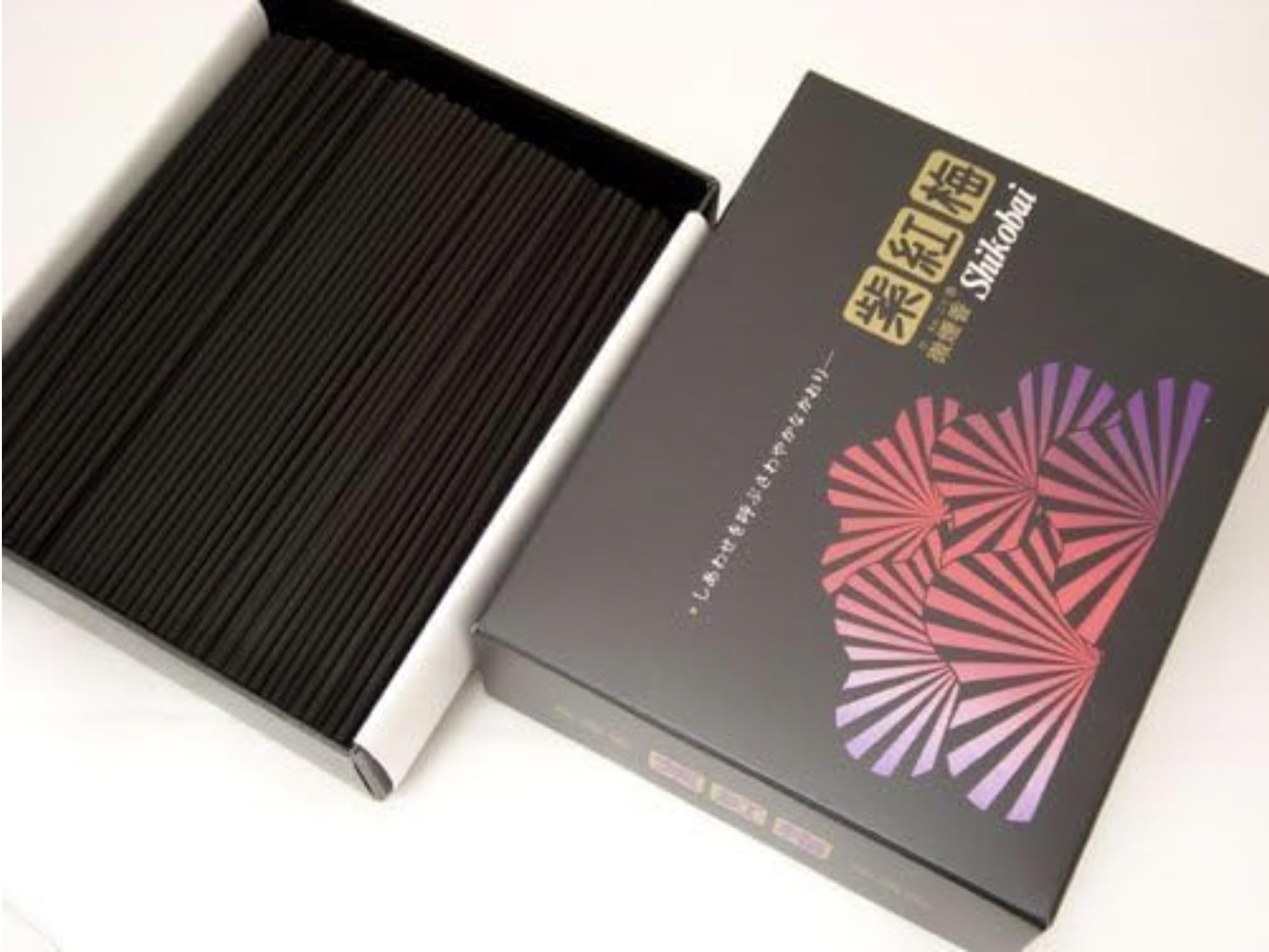 

Seijudo Light Smoke Incense Shikoubai (Purple Plum) Large Value Box