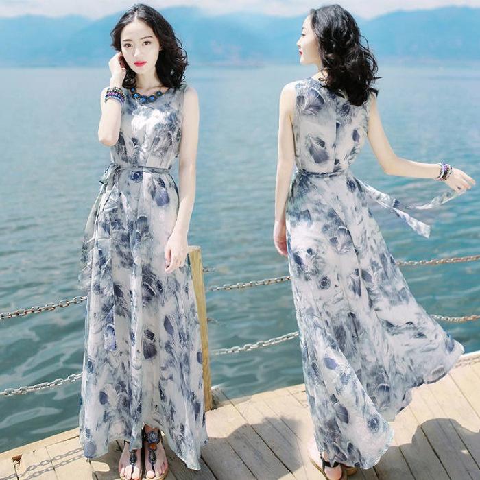 

Summer new dress skirt slim-fitting sleeveless milk silk dress long dress seaside vacation beach dress M