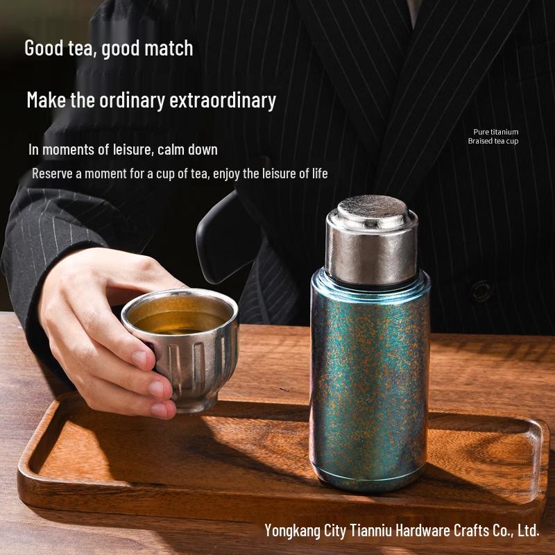 OLOEY Portable Titanium Tea Infuser Bottle