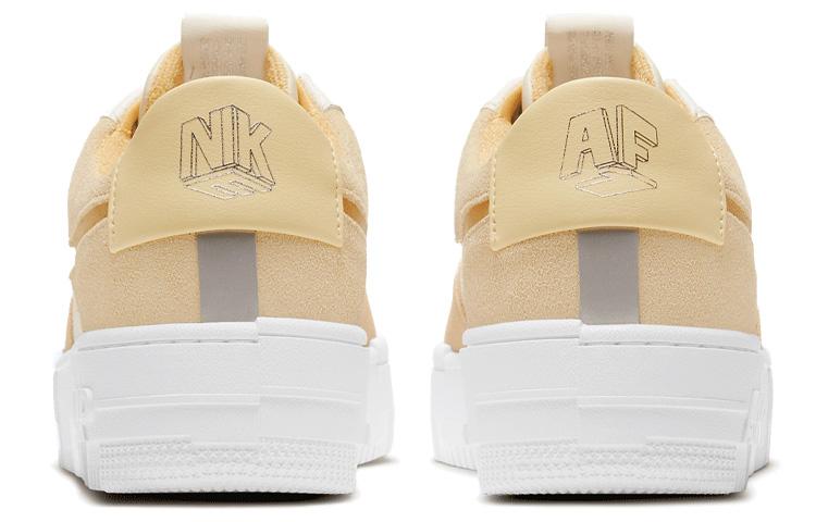 Nike Air Force 1 Low Pixel Sail Kokosmilch Damen DH3856-100