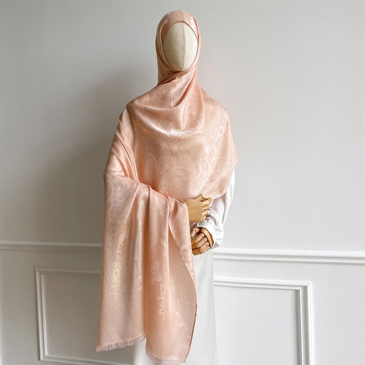 

Luxury Paisley Pattern Women Hijab Gold Thread Jacquard Scarf Muslim Wraps Ramadan Islam Headscarf Shawl Turban Neckerchief